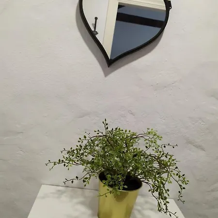 Moya, Senderos Y Naturaleza